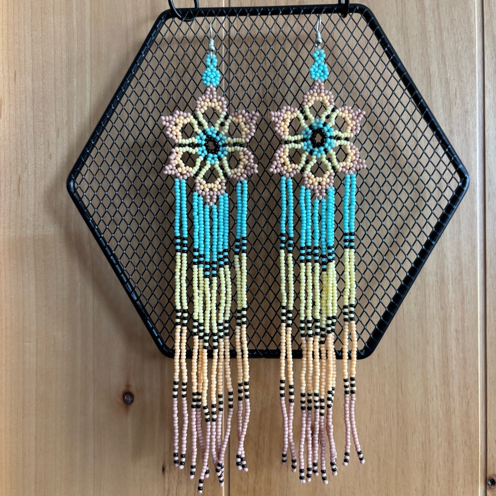 💕New Listing 💕 Handmade Chakira bead extra long earrings - Picture 8 of 8